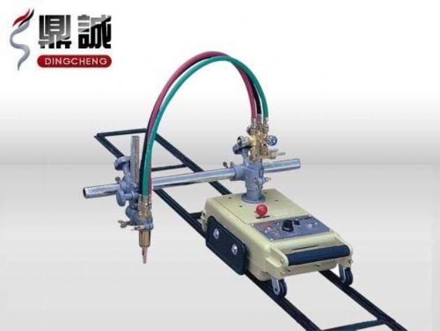 點(diǎn)擊查看詳細(xì)信息<br>標(biāo)題：半自動(dòng)火焰切割機(jī) 閱讀次數(shù)：4482