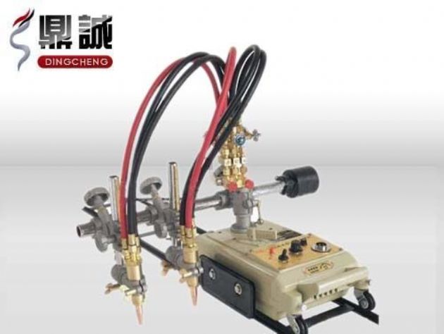 點(diǎn)擊查看詳細(xì)信息<br>標(biāo)題：雙頭多頭火焰切割機(jī) 閱讀次數(shù)：4595