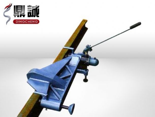 點(diǎn)擊查看詳細(xì)信息<br>標(biāo)題：水平液壓彎軌機(jī) 閱讀次數(shù)：4859