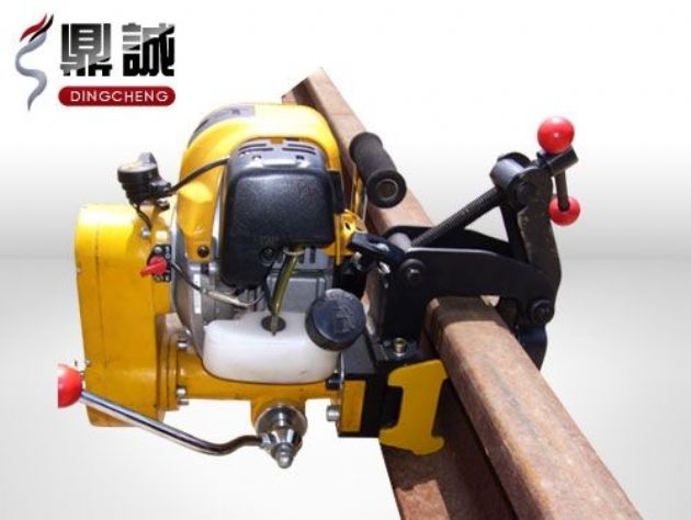 點(diǎn)擊查看詳細(xì)信息<br>標(biāo)題：內(nèi)燃鋼軌鉆孔機(jī) 閱讀次數(shù)：4711