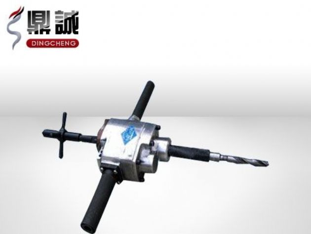 點(diǎn)擊查看詳細(xì)信息<br>標(biāo)題：ZK19型軌道鉆 閱讀次數(shù)：3807